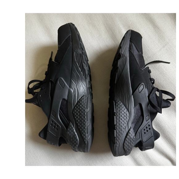 Nike Air Huarache Black Running Shoes Men\'s Size 11 main image 3